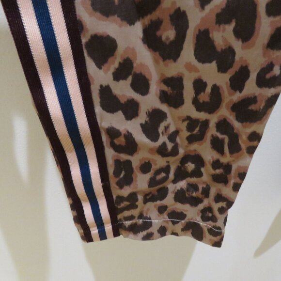 MOTHER The Lounger Ankle Pants in Wildcat Satin Leopard Print Large Mob Wife - Picture 8 of 15